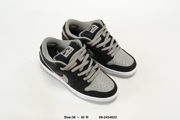 ナイキ靴着用イメージ